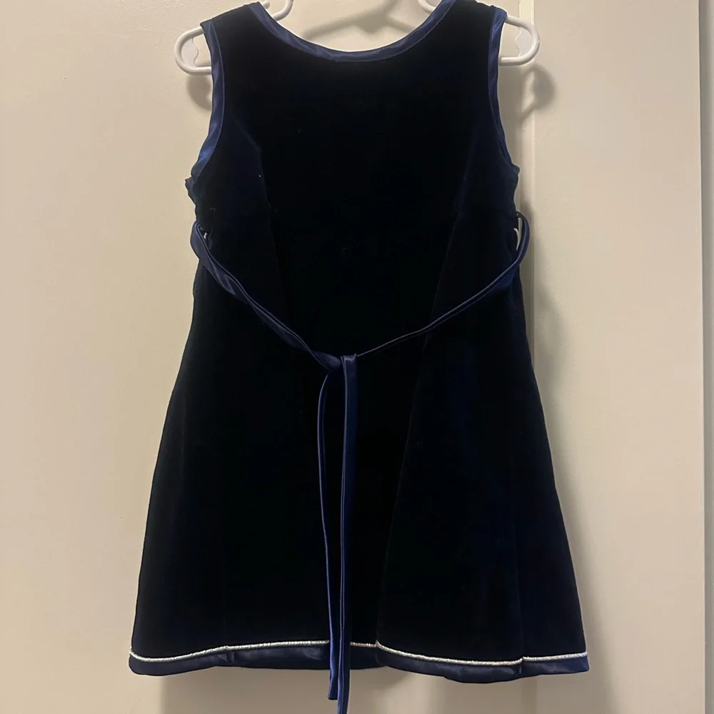 Dress - Picture 4 of 6